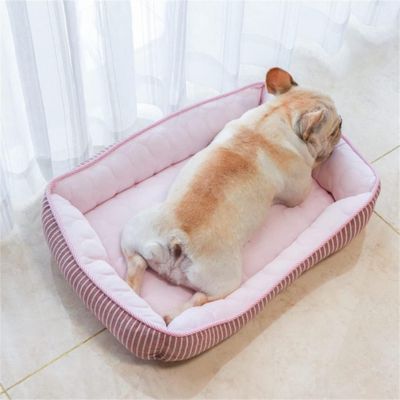 tapis-rafraichissant-chien-Relaxant